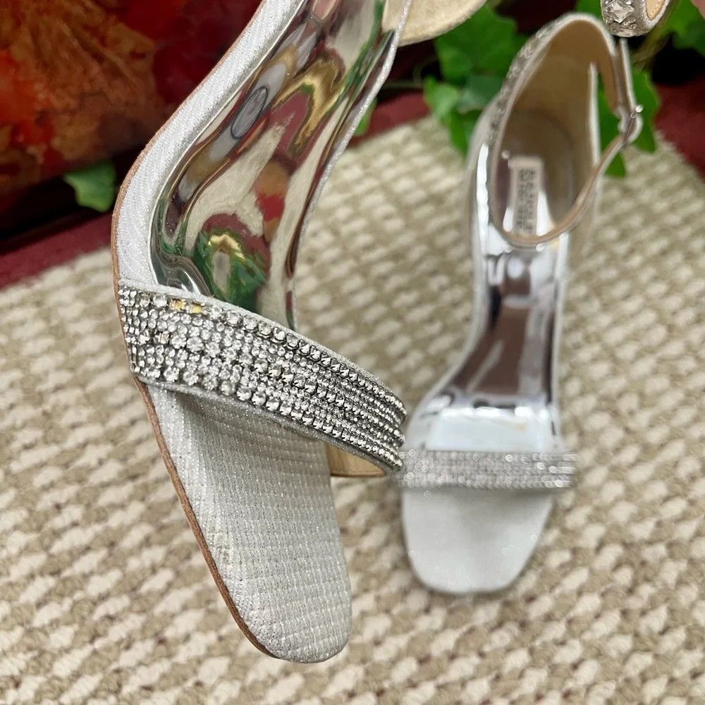 Badgley Mischka Collection‎ Urina Heeled Sandal in 10